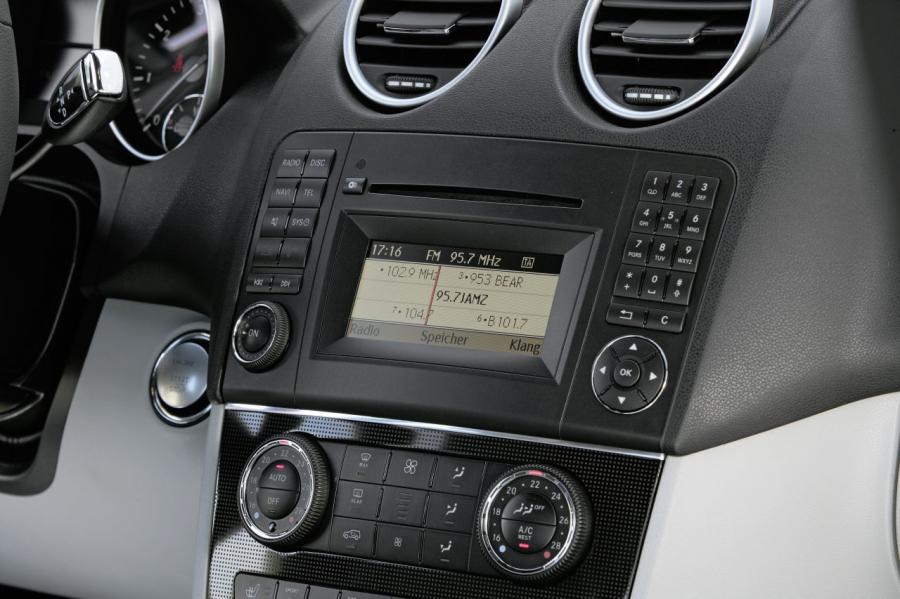  Mercedes-Benz ML-Class 2008 года  (фото 5 из 26)
